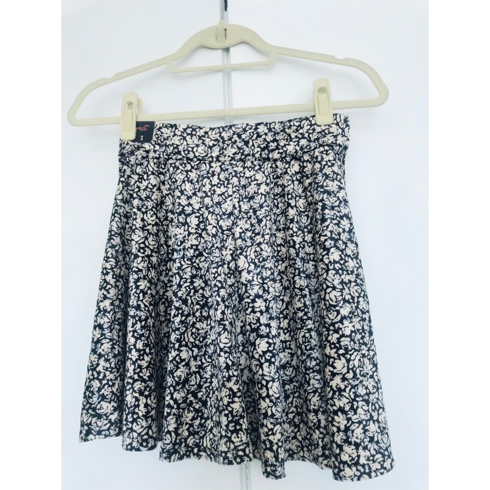 Velvet Floral Skater Skirt